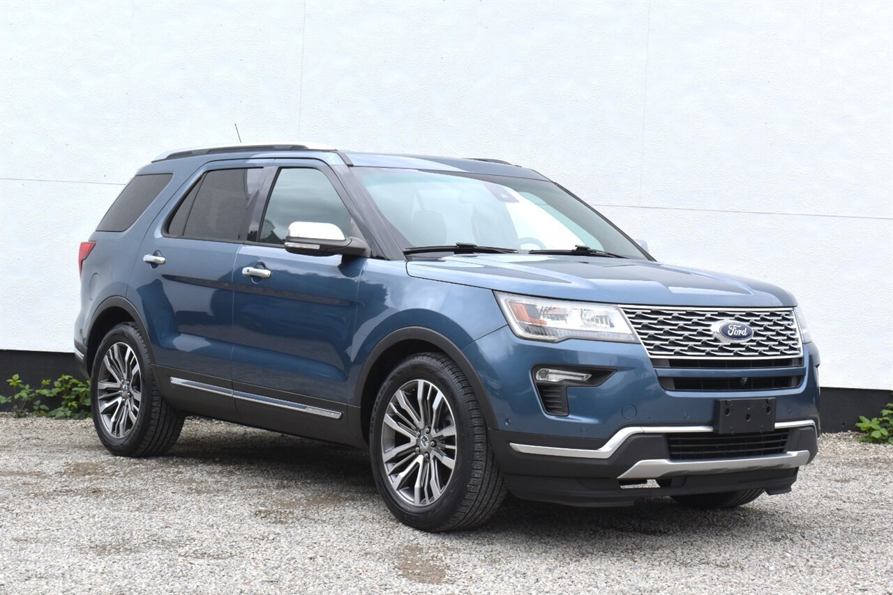 2018 Ford Explorer Platinum  AWD 4dr SUV! 3rd Row Seats! Back Up Camera! Parking Assist! Blind Spot Monitor! Bluetooth! Full Heated Leather Seats! Ventilated Seats! Terrain Selectable Drive Modes! Pano-Sunroof! Tow Pkg! - Photo 1 - Portland, OR 97266