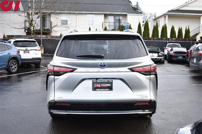 2024 Toyota Sienna Platinum 7-Passenger  AWD 4dr Mini-Van **APPOINTMENT ONLY** Front & 2nd Row Heated Leather Seats! Power Liftgate! Remote Start! Smart Device Integration! Blind Spot Monitor! - Photo 4 - Portland, OR 97266