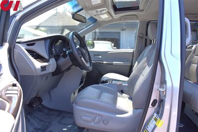 2015 Toyota Sienna XLE 7-Passenger  4dr Mini-Van! Star Safety System! Back Up Camera! Navigation! Blind Spot Monitor! Parking Assist! Heated Leather Seats! Sunroof! - Photo 10 - Portland, OR 97266