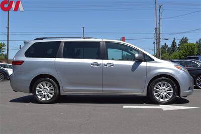 2015 Toyota Sienna XLE 7-Passenger  4dr Mini-Van! Star Safety System! Back Up Camera! Navigation! Blind Spot Monitor! Parking Assist! Heated Leather Seats! Sunroof! - Photo 6 - Portland, OR 97266
