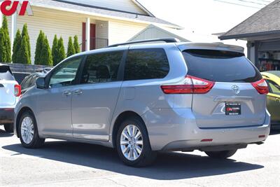 2015 Toyota Sienna XLE 7-Passenger  4dr Mini-Van! Star Safety System! Back Up Camera! Navigation! Blind Spot Monitor! Parking Assist! Heated Leather Seats! Sunroof! - Photo 2 - Portland, OR 97266