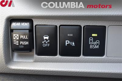 2015 Toyota Sienna XLE 7-Passenger 4dr Mini-Van! Star Safety System! Back Up Camera! Navigation! Blind Spot Monitor! Parking Assist! Heated Leather Seats! Sunroof! - Photo 14 - Portland, OR 97266