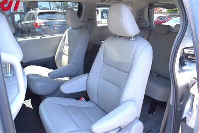 2015 Toyota Sienna XLE 7-Passenger  4dr Mini-Van! Star Safety System! Back Up Camera! Navigation! Blind Spot Monitor! Parking Assist! Heated Leather Seats! Sunroof! - Photo 23 - Portland, OR 97266