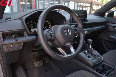 2024 Honda CR-V Hybrid Sport  AWD 4dr SUV**BY APPOINTMENT ONLY** Lane Assist! Rear View Camera! Bluetooth! 40MPG City & 34MPG Hwy! Heated Seats! - Photo 3 - Portland, OR 97266