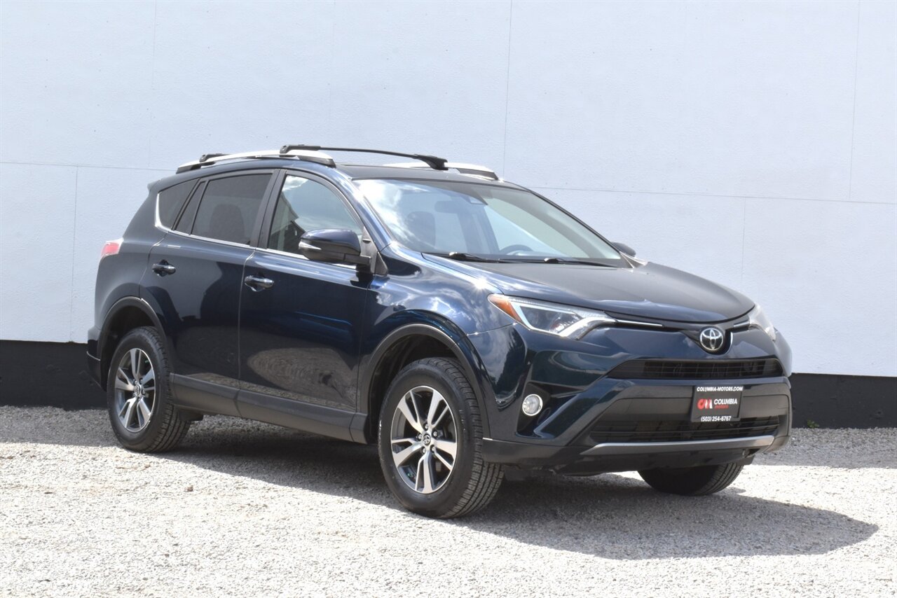 2018 Toyota RAV4 XLE AWD's photo