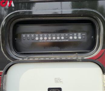 2017 Winnebago Vista Winnebago Vista LX 27N  3 Slide Outs! Rear Bedroom! Kitchen! Shower! Sleep 4! Bunk Cover! - Photo 22 - Portland, OR 97266