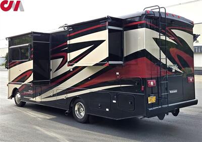 2017 Winnebago Vista Winnebago Vista LX 27N  3 Slide Outs! Rear Bedroom! Kitchen! Shower! Sleep 4! Bunk Cover! - Photo 3 - Portland, OR 97266