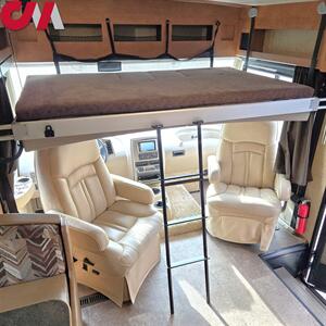 2017 Winnebago Vista Winnebago Vista LX 27N  3 Slide Outs! Rear Bedroom! Kitchen! Shower! Sleep 4! Bunk Cover! - Photo 38 - Portland, OR 97266
