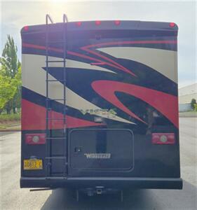 2017 Winnebago Vista Winnebago Vista LX 27N  3 Slide Outs! Rear Bedroom! Kitchen! Shower! Sleep 4! Bunk Cover! - Photo 7 - Portland, OR 97266