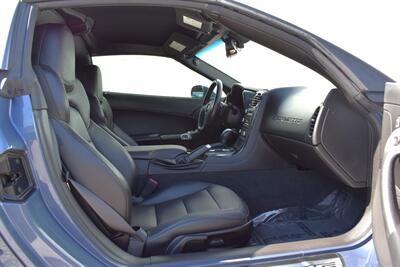 2013 Chevrolet Corvette  2dr Coupe w/1LT! Removable Roof Panel! Leather Sport Seats! Keyless Entry & Push-Button Start! Traction Control! Dual-Zone Climate Control! - Photo 21 - Portland, OR 97266