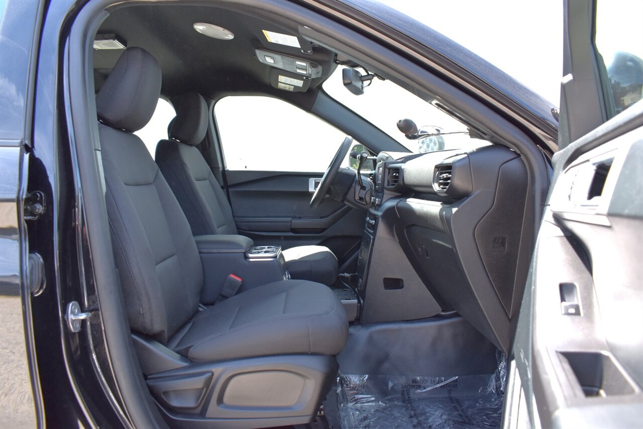 2024 Ford Explorer Police Interceptor Utility AWD 4dr SUV**BY APPOINTMENT ONLY**Certified Calibration! Back Up Camera! Parking Assist! Bluetooth Connectivity! Mounted Spotlights! Tow Package! - Photo 27 - Portland, OR 97266