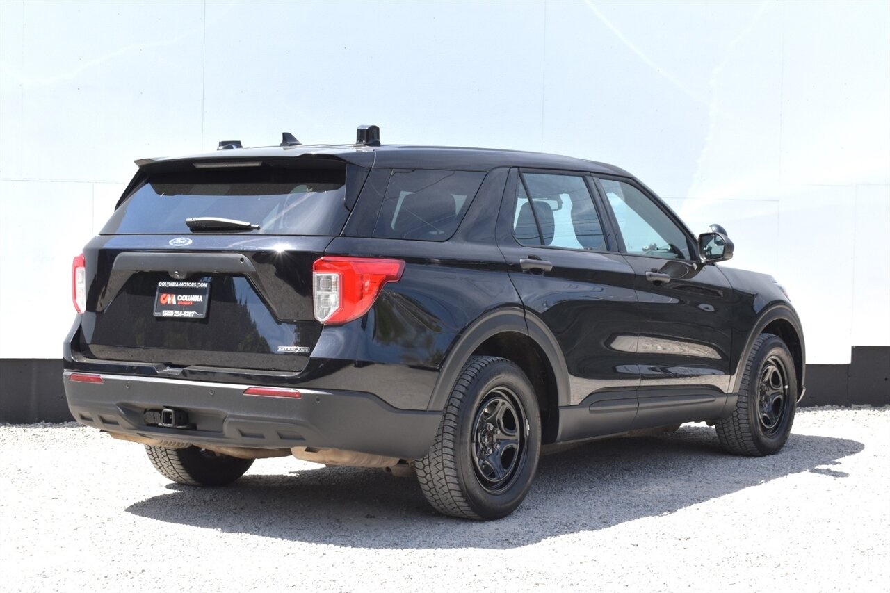 2024 Ford Explorer Police Interceptor Utility AWD 4dr SUV**BY APPOINTMENT ONLY**Certified Calibration! Back Up Camera! Parking Assist! Bluetooth Connectivity! Mounted Spotlights! Tow Package! - Photo 5 - Portland, OR 97266