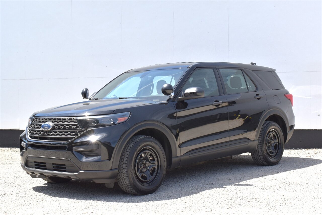 2024 Ford Explorer Police Interceptor Utility AWD 4dr SUV**BY APPOINTMENT ONLY**Certified Calibration! Back Up Camera! Parking Assist! Bluetooth Connectivity! Mounted Spotlights! Tow Package! - Photo 8 - Portland, OR 97266