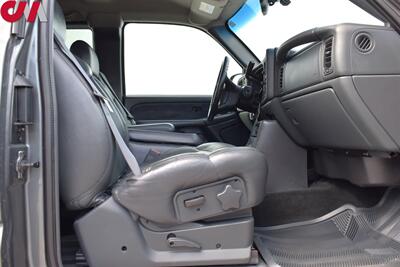 2002 Chevrolet Silverado 2500 LS 4dr Extended Cab LS  4WD LB! Selectable 4-Wheel Drive (2Hi, 4Hi, 4Lo)! Tow Package! Running Boards! Leather Interior! All Weather Floor Mats! CD / Cassette Stereo w/AUX input! - Photo 20 - Portland, OR 97266