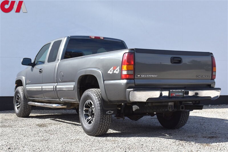 2002 Chevrolet Silverado 2500 LS 4dr Extended Cab LS  4WD LB! Selectable 4-Wheel Drive (2Hi, 4Hi, 4Lo)! Tow Package! Running Boards! Leather Interior! All Weather Floor Mats! CD / Cassette Stereo w/AUX input!