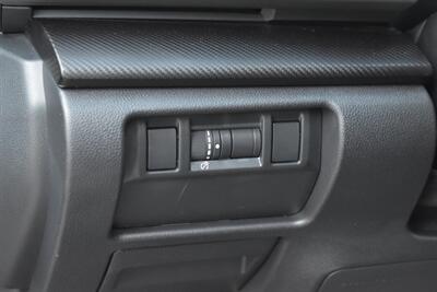 2024 Subaru Crosstrek Premium  AWD 4dr Crossover! X-Mode! SI-Drive! EyeSight Assist Tech! Back Up Camera! Lane Assist! Apple CarPlay! Android Auto! Roof-Rack! - Photo 17 - Portland, OR 97266