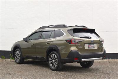 2024 Subaru Outback Limited 4dr Crossover! X-Mode! Eyesight Assist! Blind Spot Assist! Back Up Camera! Lane Keeping Assist! Collision Mitigation! Power Sunroof! Full Heated Leather Seats! Apple CarPlay! Android Auto! - Photo 2 - Portland, OR 97266