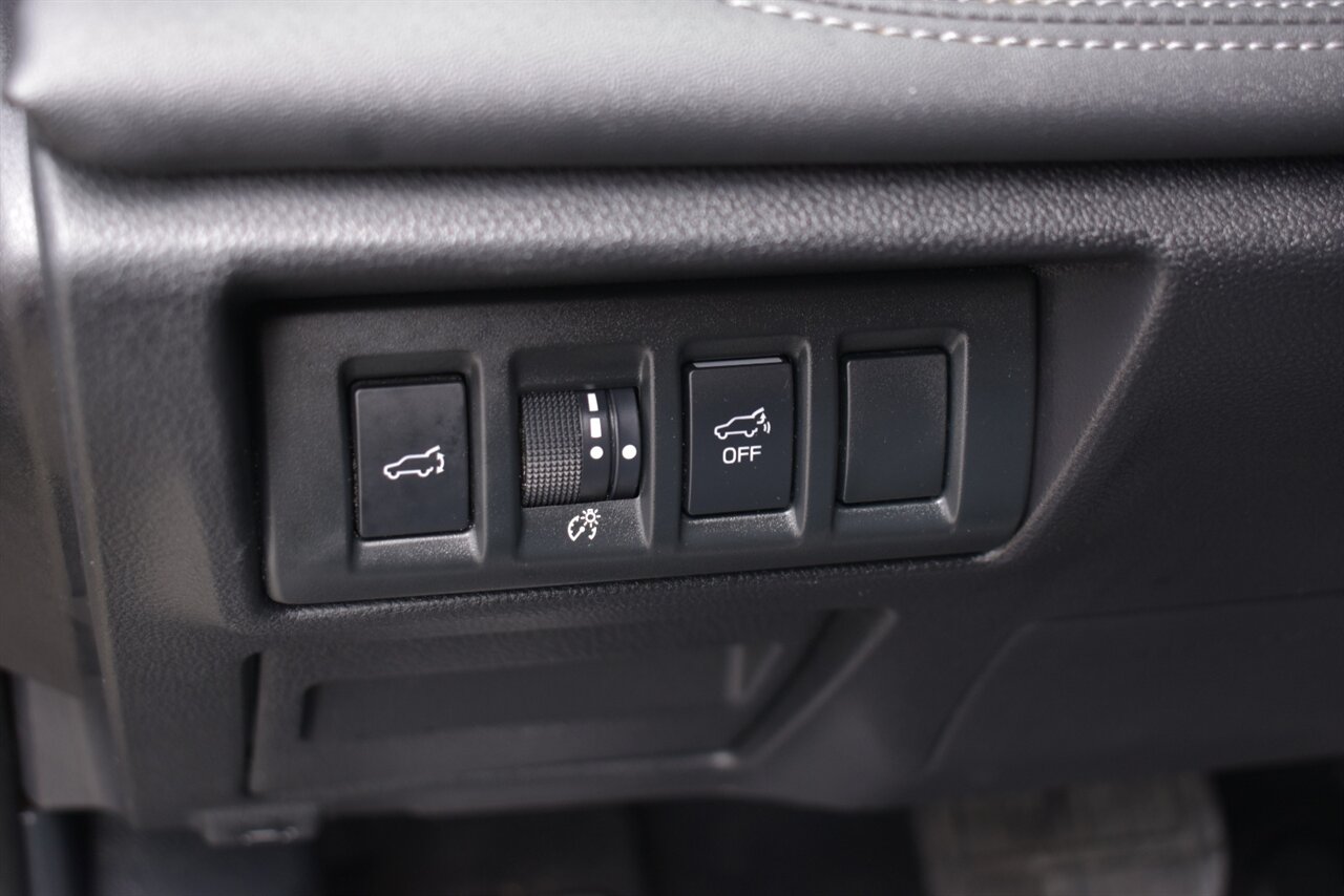 2024 Subaru Outback Limited 4dr Crossover! X-Mode! Eyesight Assist! Blind Spot Assist! Back Up Camera! Lane Keeping Assist! Collision Mitigation! Power Sunroof! Full Heated Leather Seats! Apple CarPlay! Android Auto! - Photo 17 - Portland, OR 97266