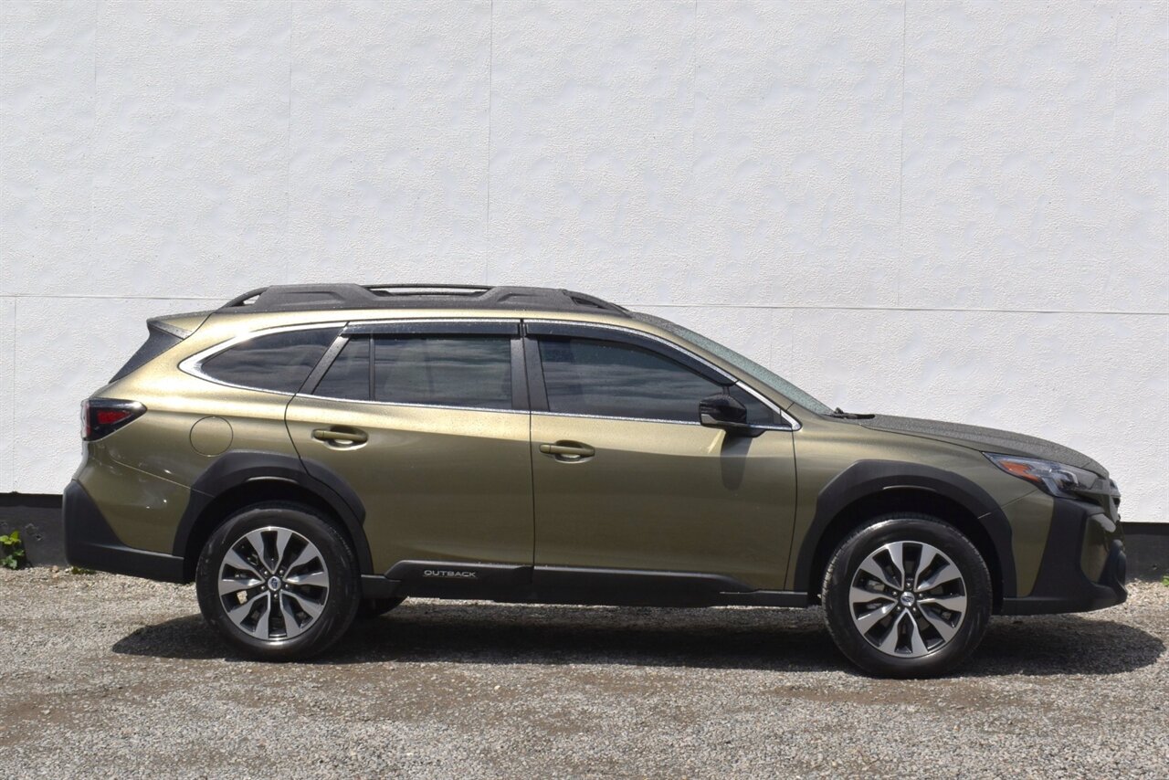 2024 Subaru Outback Limited 4dr Crossover! X-Mode! Eyesight Assist! Blind Spot Assist! Back Up Camera! Lane Keeping Assist! Collision Mitigation! Power Sunroof! Full Heated Leather Seats! Apple CarPlay! Android Auto! - Photo 9 - Portland, OR 97266