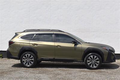 2024 Subaru Outback Limited 4dr Crossover! X-Mode! Eyesight Assist! Blind Spot Assist! Back Up Camera! Lane Keeping Assist! Collision Mitigation! Power Sunroof! Full Heated Leather Seats! Apple CarPlay! Android Auto! - Photo 9 - Portland, OR 97266