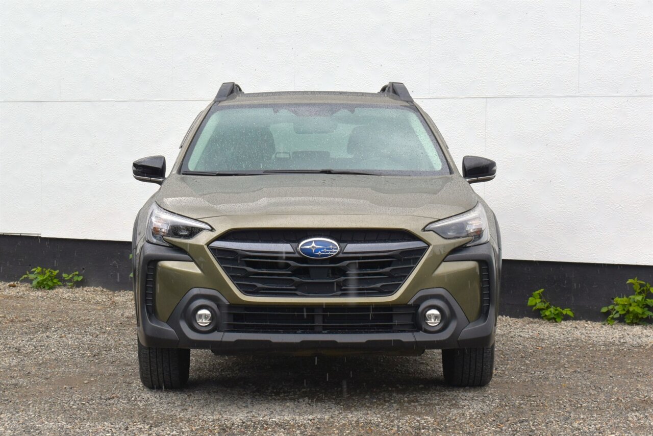 2024 Subaru Outback Limited 4dr Crossover! X-Mode! Eyesight Assist! Blind Spot Assist! Back Up Camera! Lane Keeping Assist! Collision Mitigation! Power Sunroof! Full Heated Leather Seats! Apple CarPlay! Android Auto! - Photo 4 - Portland, OR 97266