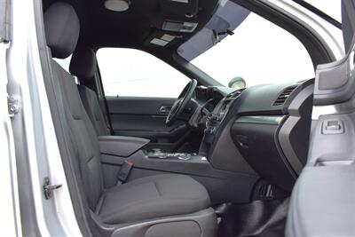 2017 Ford Explorer Police Interceptor Utility  AWD 4dr SUV**BY APPOINTMENT ONLY**Certified Calibration! Back-Up Camera! Driver Side Spotlight! Bluetooth! Cruise Control! - Photo 26 - Portland, OR 97266