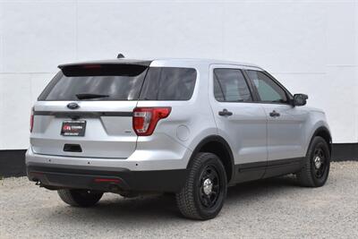 2017 Ford Explorer Police Interceptor Utility  AWD 4dr SUV**BY APPOINTMENT ONLY**Certified Calibration! Back-Up Camera! Driver Side Spotlight! Bluetooth! Cruise Control! - Photo 5 - Portland, OR 97266