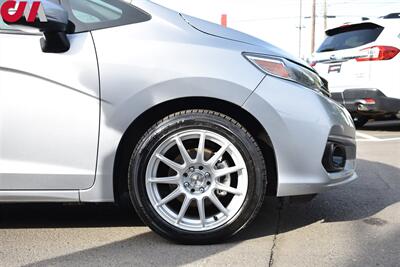 2020 Honda Fit LX  4dr HatchBack CVT! 33 City MPG! 40 Hwy MPG! Eco Mode! Bluetooth w/Voice Activation! USB/Aux-In! Back Up Camera! Traction Control! All Weather Mats! Maxxim Winner Wheels! Falken Tires! - Photo 27 - Portland, OR 97266