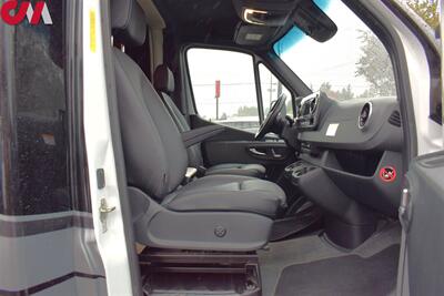 2019 Mercedes-Benz Sprinter 4500  4X2 2dr 170 in. WB Chassis! Back Up Camera! Lane Assist! Bluetooth! Bed/Fold-Out Couch/Restroom w/Shower/Kitchen! Tow Pkg! - Photo 28 - Portland, OR 97266