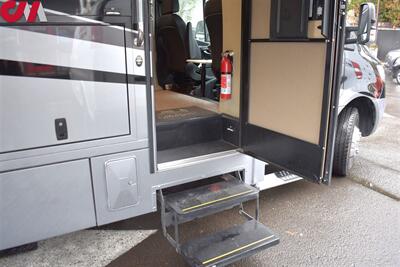 2021 Mercedes-Benz Sprinter 4500 4X2 2dr 170 in. WB Chassis! Back Up Camera! Lane Assist! Bluetooth! Bed/Fold-Out Couch/Restroom w/Shower/Kitchen! Tow Pkg! - Photo 30 - Portland, OR 97266