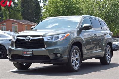 2014 Toyota Highlander XLE  AWD 4dr SUV! 3rd Row Seating! Back Up Cam! Navigation! Bluetooth! Blu-Ray Player! Center Lock Diff! Snow Drive Mode! Heated Leather Seats! Sunroof! Tow Hitch! - Photo 8 - Portland, OR 97266