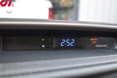 2014 Toyota Highlander XLE  AWD 4dr SUV! 3rd Row Seating! Back Up Cam! Navigation! Bluetooth! Blu-Ray Player! Center Lock Diff! Snow Drive Mode! Heated Leather Seats! Sunroof! Tow Hitch! - Photo 18 - Portland, OR 97266