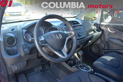2013 Honda Fit Sport  4dr Hatchback!  27 City MPG! 33 Hwy MPG! Cruise Control! Traction Control! All Weather Floor Matts! - Photo 3 - Portland, OR 97266