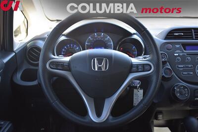 2013 Honda Fit Sport  4dr Hatchback!  27 City MPG! 33 Hwy MPG! Cruise Control! Traction Control! All Weather Floor Matts! - Photo 14 - Portland, OR 97266