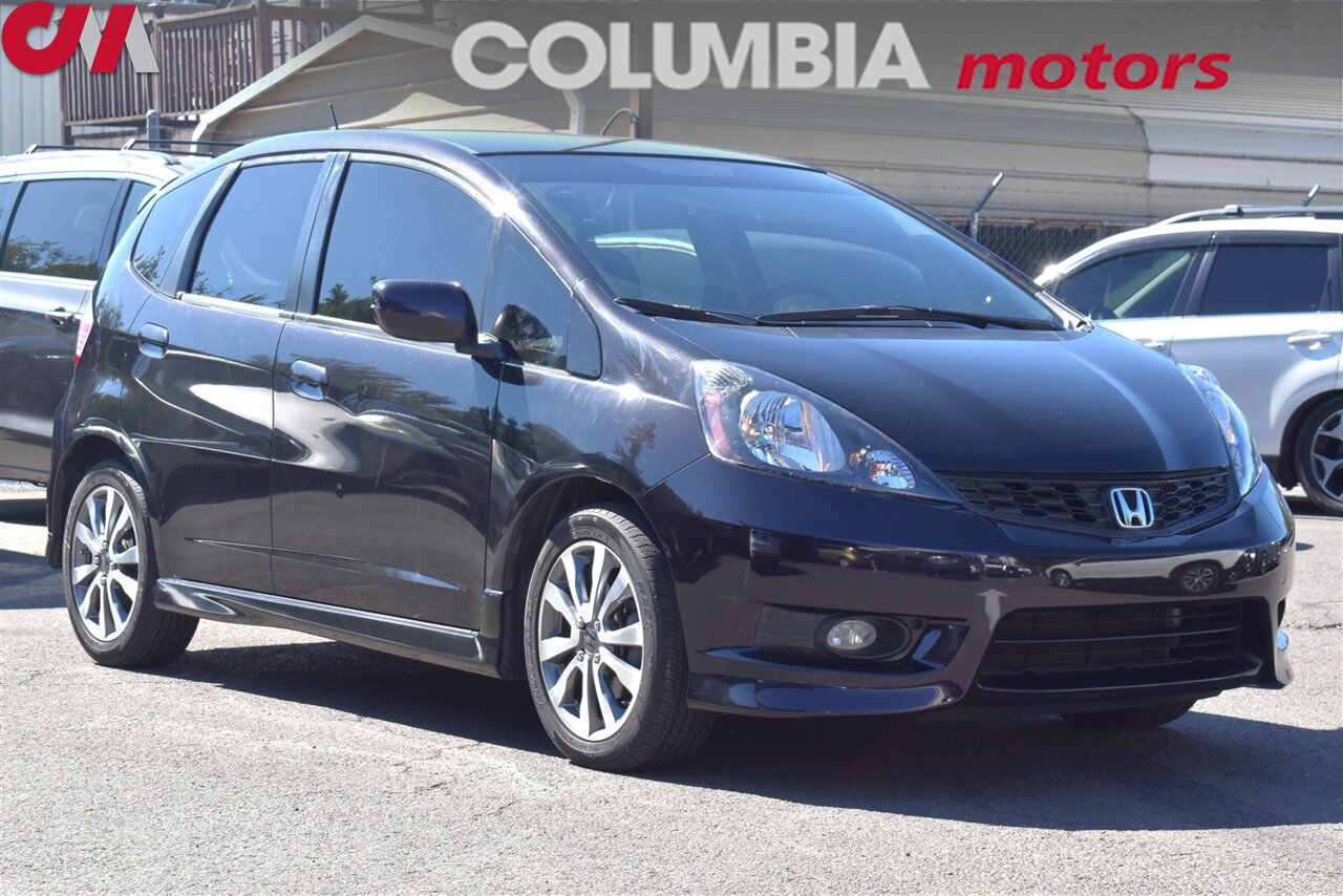 2013 Honda Fit Sport  4dr Hatchback!  27 City MPG! 33 Hwy MPG! Cruise Control! Traction Control! All Weather Floor Matts! - Photo 1 - Portland, OR 97266