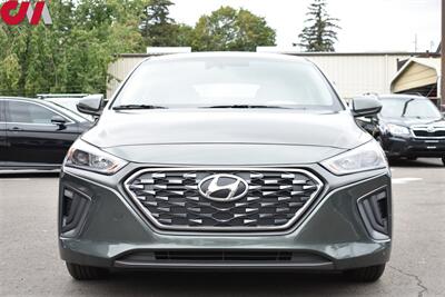 2020 Hyundai IONIQ Hybrid Blue  4dr Hatchback**BY APPOINTMENT ONLY** 57 City MPG! 59 Hwy MPG! Back Up Cam! Lane Assist! Apple CarPlay! Android Auto! - Photo 7 - Portland, OR 97266