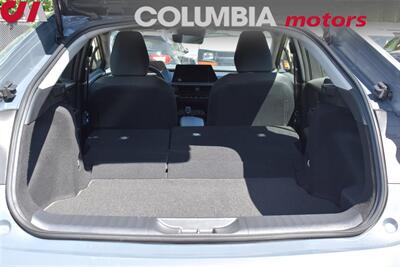 2024 Toyota Prius LE 4dr Hatchback! Toyota Safety Sense 3.0! Back Up Cam! Blind Spot Monitor! 57 City MPG! 56 Hwy MPG! Apple CarPlay! Android Auto! Trunk Cargo Cover! - Photo 27 - Portland, OR 97266