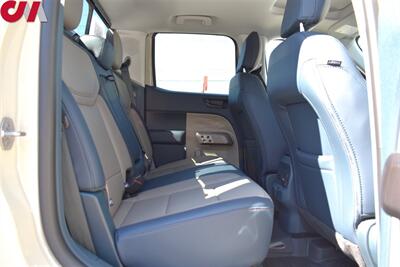 2025 Ford Maverick Lariat  AWD 4dr SuperCrew 4.5 ft. SB! 40 City/34 Hwy MPG! Aerial View Camera System! Blind Spot Monitor! Navigation! Bluetooth! Heated Leather Seats & Heated Steering Wheel! Sunroof! Tow Pkg! - Photo 21 - Portland, OR 97266