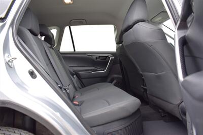 2019 Toyota RAV4 Hybrid LE AWD 4dr SUV! 41 City MPG! 38 Hwy MPG! Back Up Camera! Lane Assist! Blind Spot Monitor! Bluetooth Connectivity! Roof Rack! Heated Seats! Sport/ECO/EV/Trail Drive Modes! - Photo 29 - Portland, OR 97266