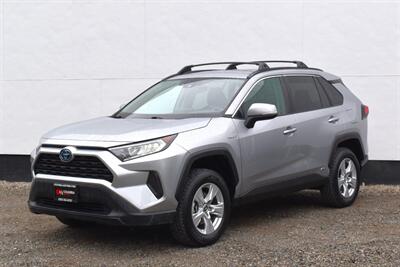 2019 Toyota RAV4 Hybrid LE AWD 4dr SUV! 41 City MPG! 38 Hwy MPG! Back Up Camera! Lane Assist! Blind Spot Monitor! Bluetooth Connectivity! Roof Rack! Heated Seats! Sport/ECO/EV/Trail Drive Modes! - Photo 8 - Portland, OR 97266