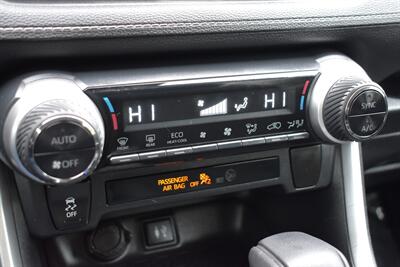 2019 Toyota RAV4 Hybrid LE AWD 4dr SUV! 41 City MPG! 38 Hwy MPG! Back Up Camera! Lane Assist! Blind Spot Monitor! Bluetooth Connectivity! Roof Rack! Heated Seats! Sport/ECO/EV/Trail Drive Modes! - Photo 24 - Portland, OR 97266