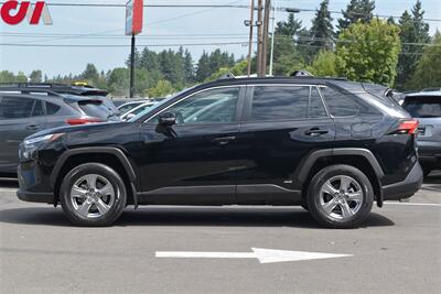 2024 Toyota RAV4 Hybrid XLE  AWD 4dr SUV! 41 MPG City! 38 MPG Hwy! Lane-Assist! Bluetooth! Rear View Camera! Eco/EV/Trail/Sport Mode! Sunroof! Roof-Rack! - Photo 9 - Portland, OR 97266