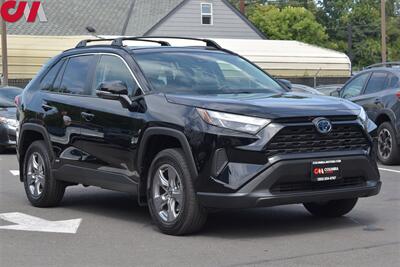 2024 Toyota RAV4 Hybrid XLE  AWD 4dr SUV! 41 MPG City! 38 MPG Hwy! Lane-Assist! Bluetooth! Rear View Camera! Eco/EV/Trail/Sport Mode! Sunroof! Roof-Rack! - Photo 1 - Portland, OR 97266
