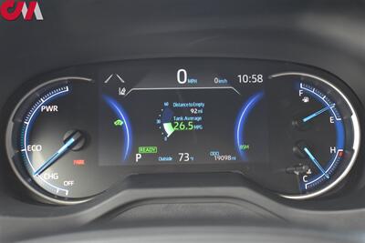 2024 Toyota RAV4 Hybrid XLE  AWD 4dr SUV! 41 MPG City! 38 MPG Hwy! Lane-Assist! Bluetooth! Rear View Camera! Eco/EV/Trail/Sport Mode! Sunroof! Roof-Rack! - Photo 15 - Portland, OR 97266