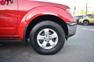 2011 Nissan Frontier SV  4x4 4dr Crew Cab SWB Pickup 5A Tow Pkg! USB/Aux-In!  Cruise Control! Traction Control! ARE Truck Canopy! Cross Bars! - Photo 30 - Portland, OR 97266