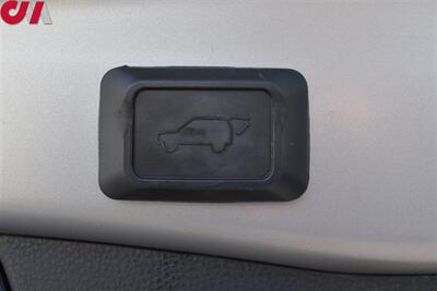 2021 Toyota RAV4 Hybrid XLE Premium  AWD 4dr SUV**BY APPOINTMENT ONLY**Back-Up Cam! Adaptive Cruise Control! Bluetooth! Heated Leather Seats! Trail/EV/Eco/Sport Mode! Sunroof! Power Liftgate! Trunk Cargo Cover! - Photo 32 - Portland, OR 97266
