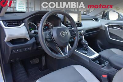 2021 Toyota RAV4 Hybrid XLE Premium AWD 4dr SUV**BY APPOINTMENT ONLY**Back-Up Cam! Adaptive Cruise Control! Bluetooth! Heated Leather Seats! Trail/EV/Eco/Sport Mode! Sunroof! Power Liftgate! Trunk Cargo Cover! - Photo 3 - Portland, OR 97266