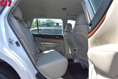 2013 Subaru Outback 3.6R Limited  AWD 4dr Wagon! EyeSight Assist Tech! Back Up Camera! Bluetooth! Navigation! Heated Leather Seats! Sunroof! - Photo 15 - Portland, OR 97266