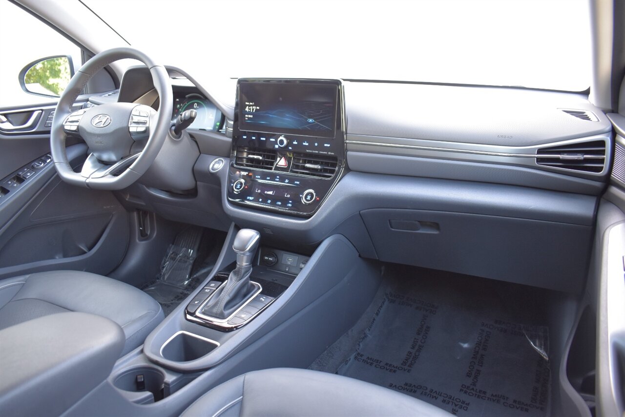 2022 Hyundai IONIQ Hybrid Limited 4dr Hatchback**BY APPOINTMENT ONLY**54 City MPG! 57 Hwy MPG! Back Up Camera! Blind Spot Monitor! Parking Assist! Collision Mitigation! Navigation! Apple CarPlay! Android Auto! Heated Seats! Sunroof! - Photo 13 - Portland, OR 97266