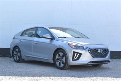 2022 Hyundai IONIQ Hybrid Limited  4dr Hatchback**BY APPOINTMENT ONLY**54 City MPG! 57 Hwy MPG! Back Up Camera! Blind Spot Monitor! Parking Assist! Collision Mitigation! Navigation! Apple CarPlay! Android Auto! Heated Seats! Sunroof! Hatchback
